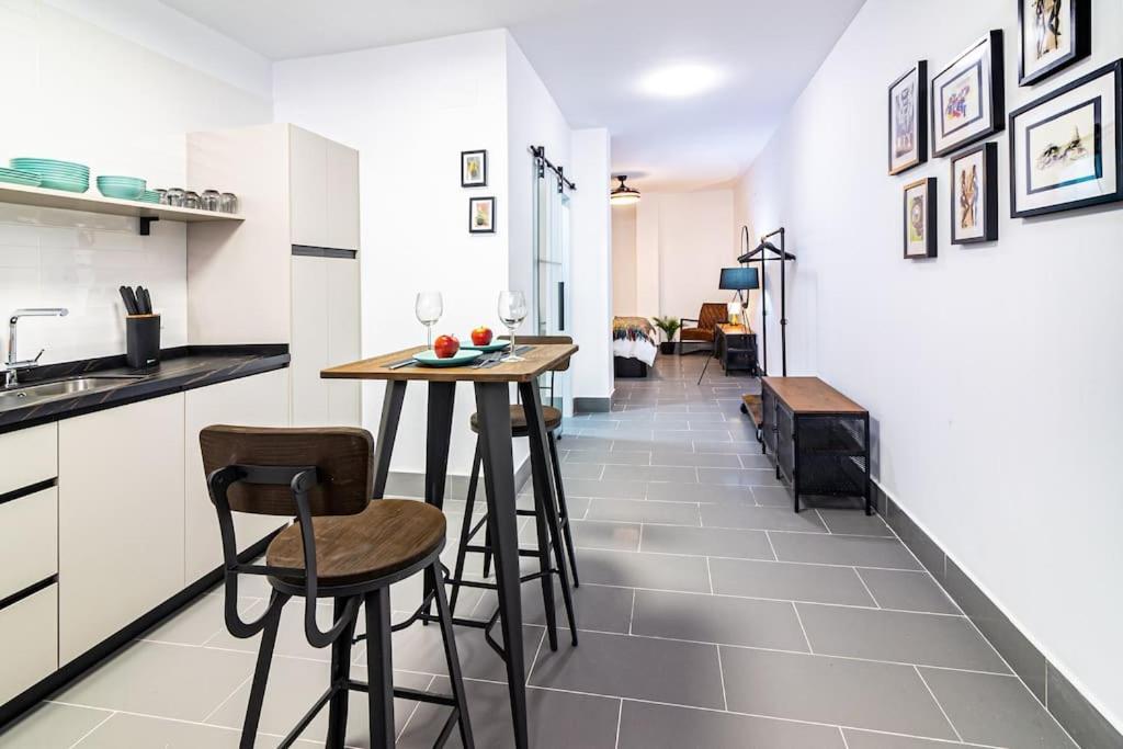 Caramba Freshapartments Malaga Luaran gambar